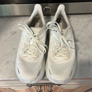 Women’s Hoka Clifton 8